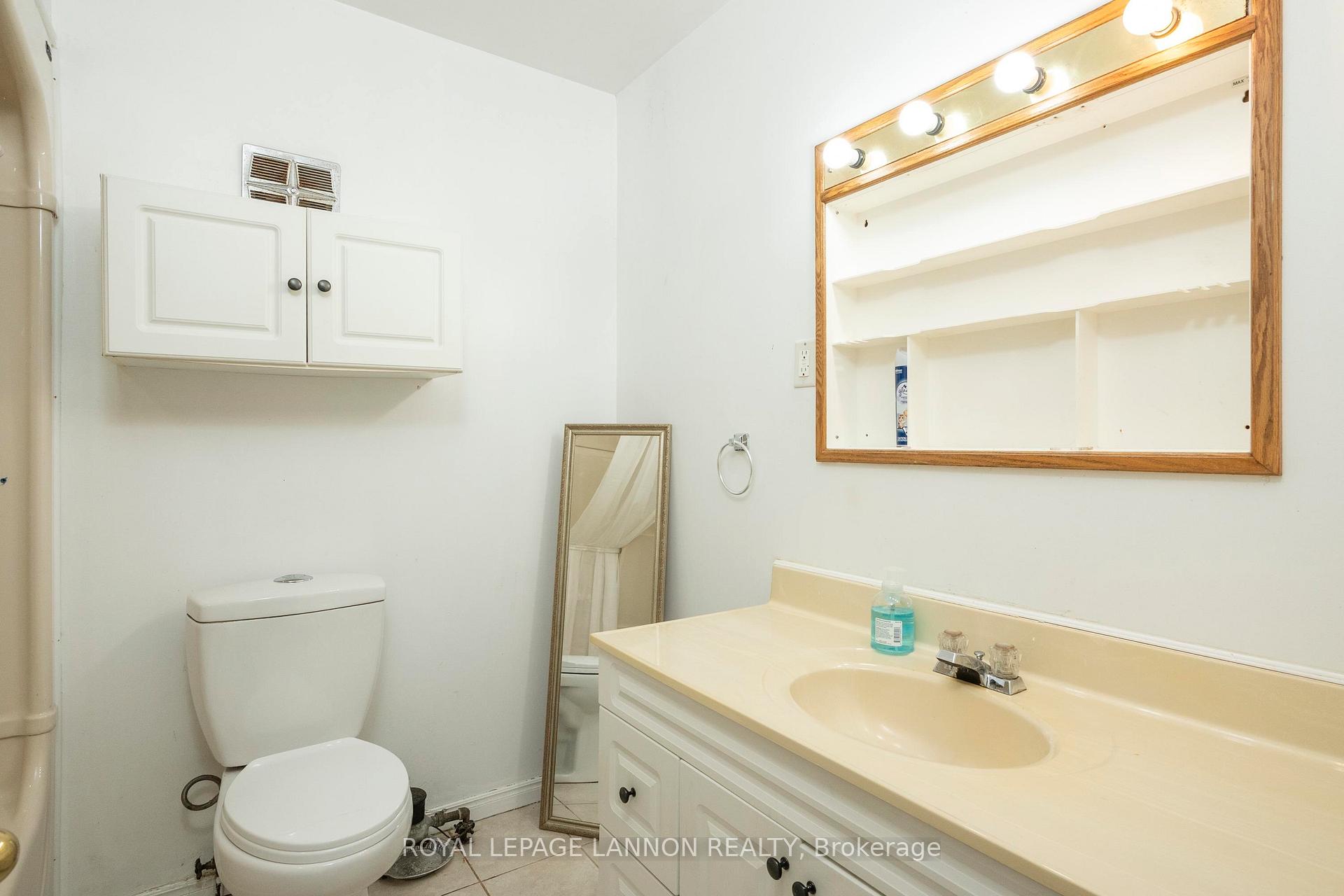 Photo 37 of 483 Mary Street E, Thunder Bay, Westfort — HOMEH