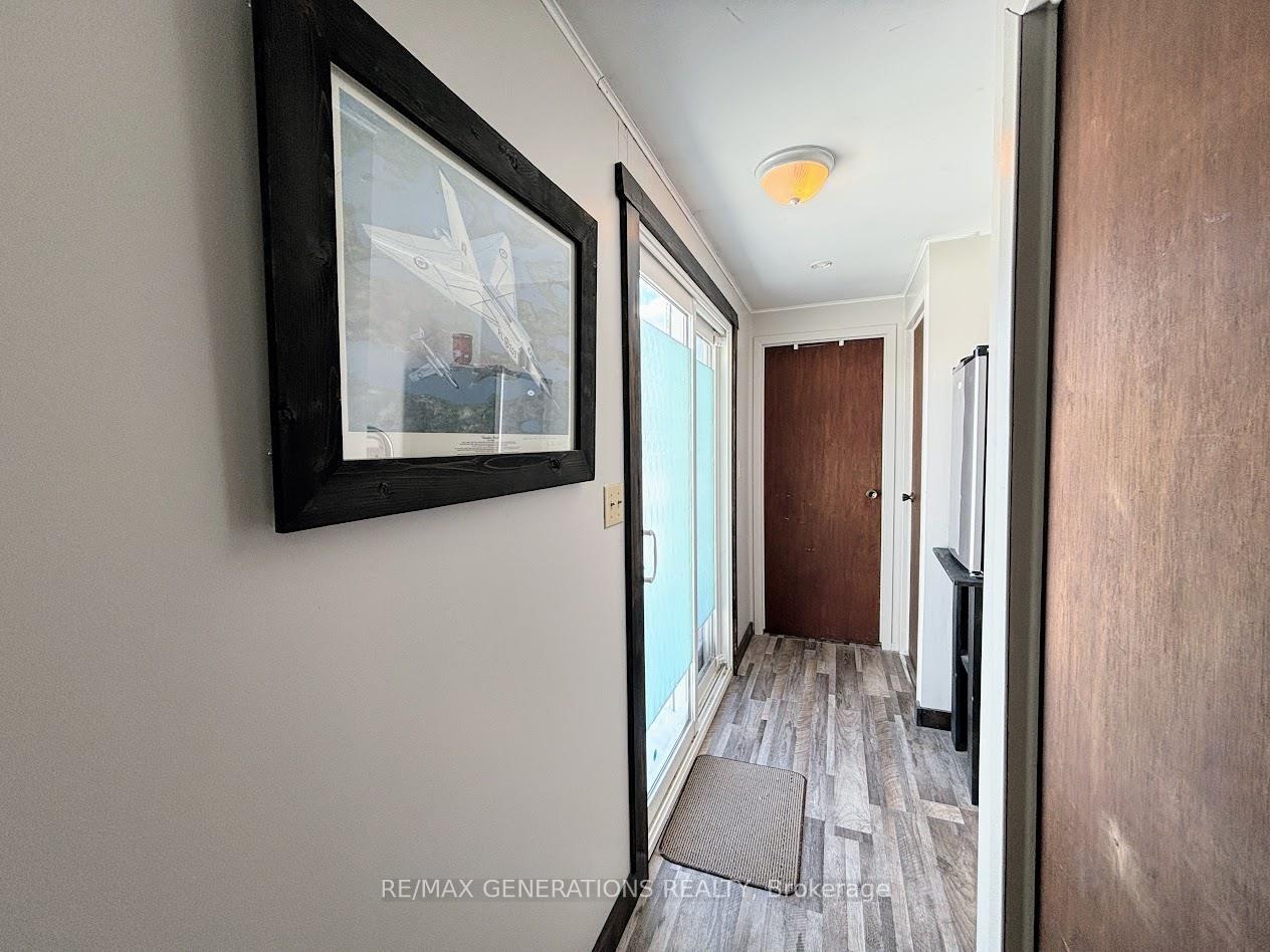 Photo 16 of 10 Jackson Crescent, Marathon — HOMEH