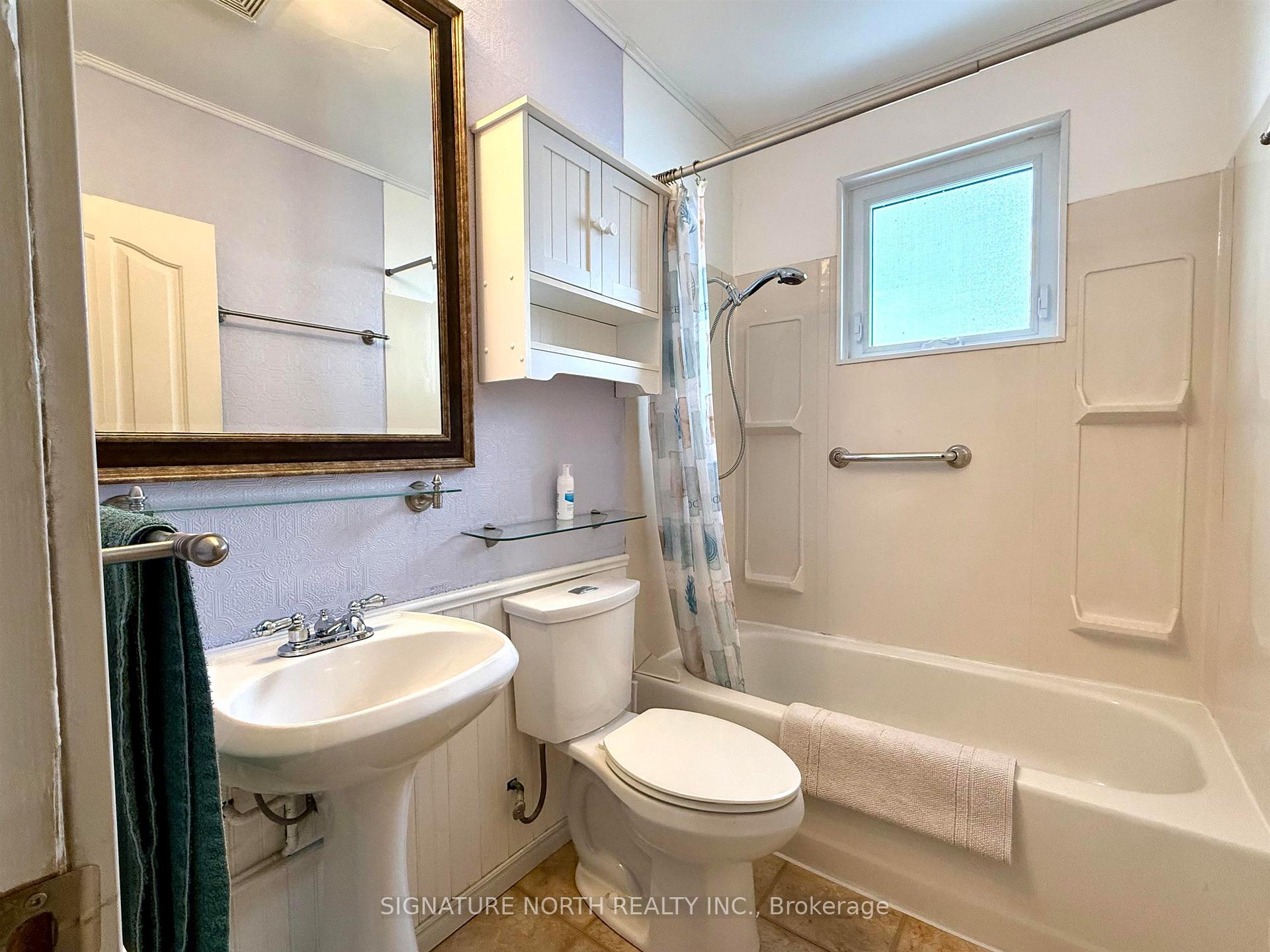 Photo 10 of 458 Algoma Street N, Thunder Bay, Shuniah — HOMEH