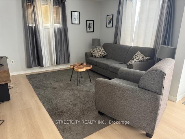 Photo 8 of 1010 Alberta Street, Thunder Bay, East End — HOMEH