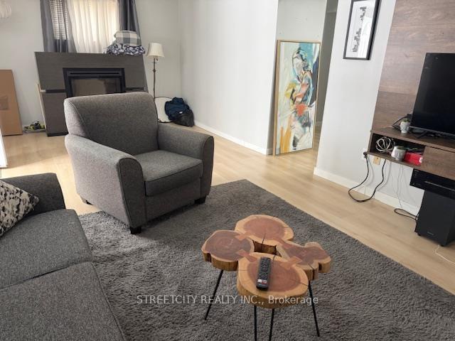 Photo 9 of 1010 Alberta Street, Thunder Bay, East End — HOMEH