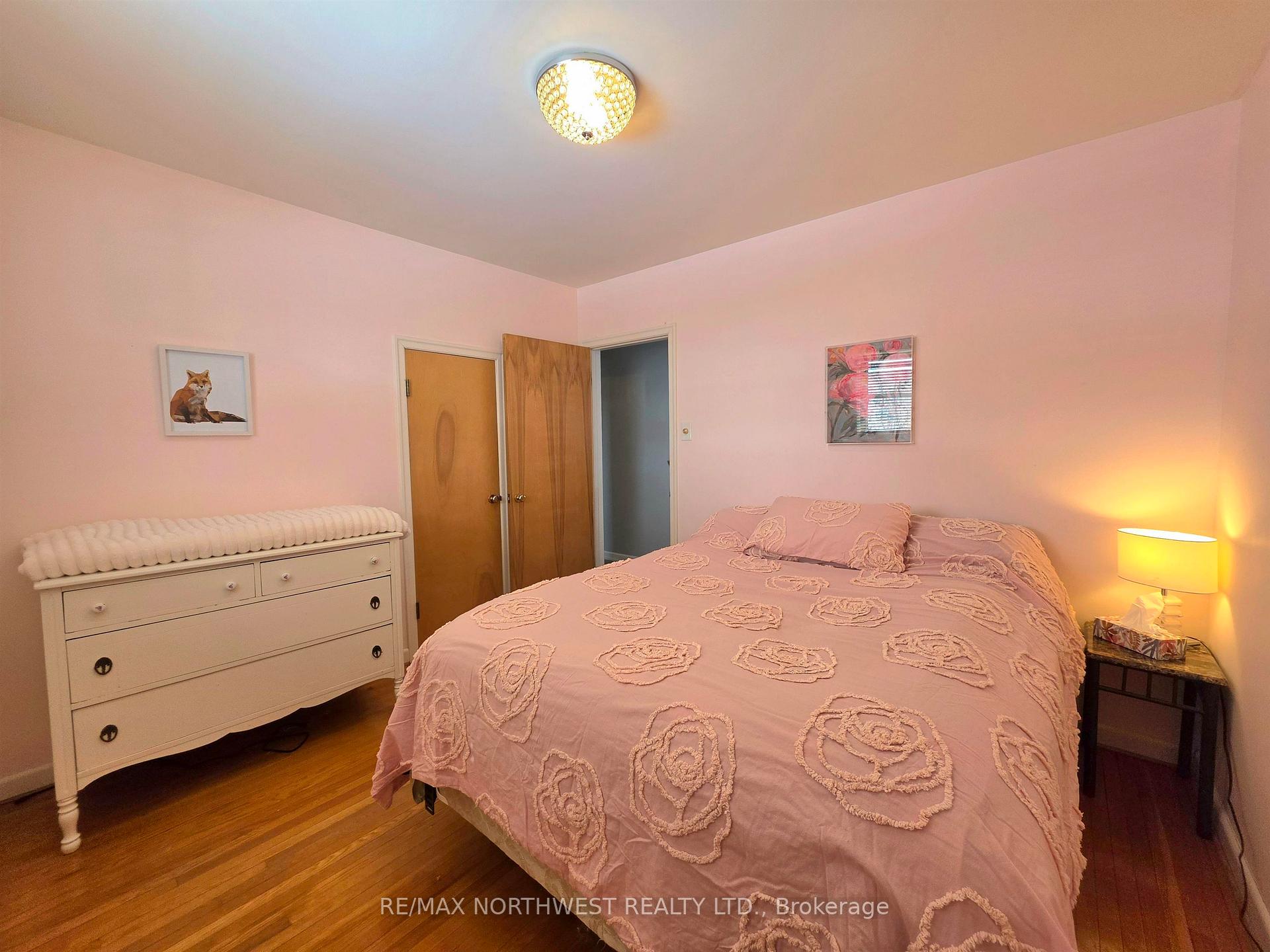 Photo 13 of 907 Seventh Street N, Kenora, Evergreen — HOMEH