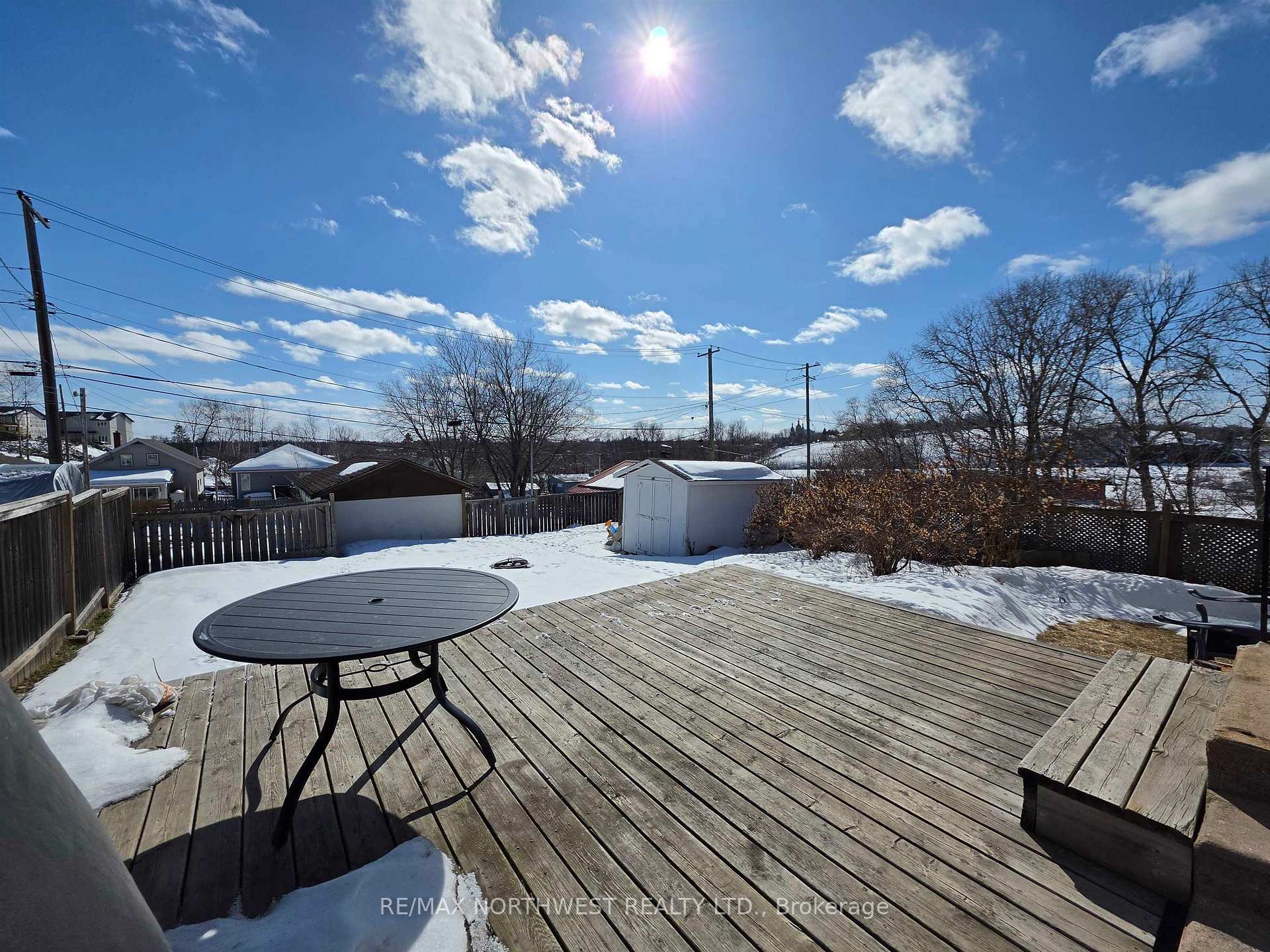 Photo 27 of 907 Seventh Street N, Kenora, Evergreen — HOMEH