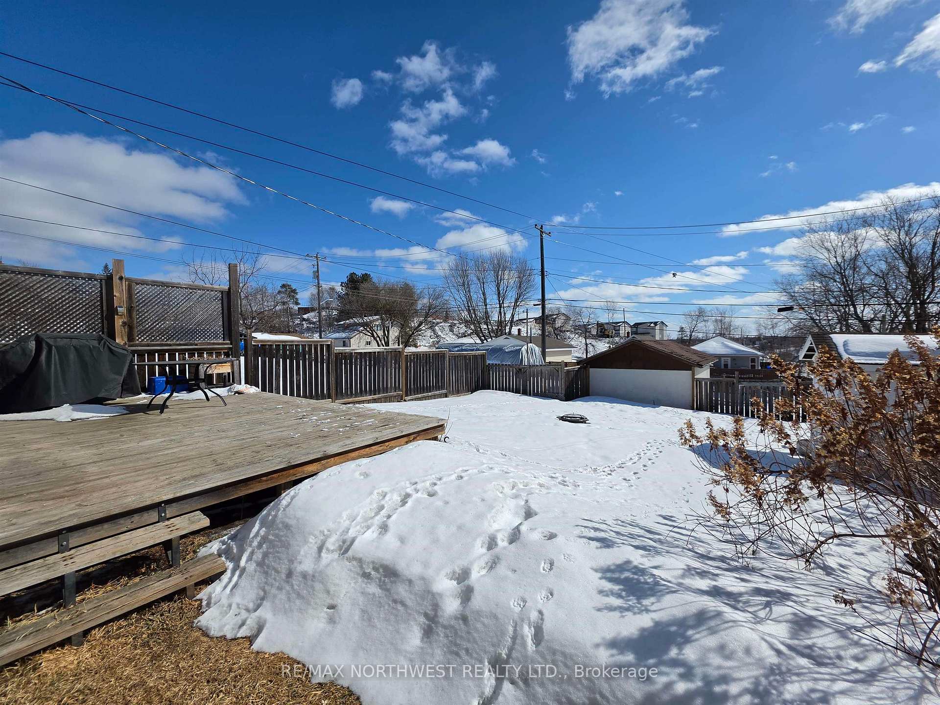 Photo 29 of 907 Seventh Street N, Kenora, Evergreen — HOMEH