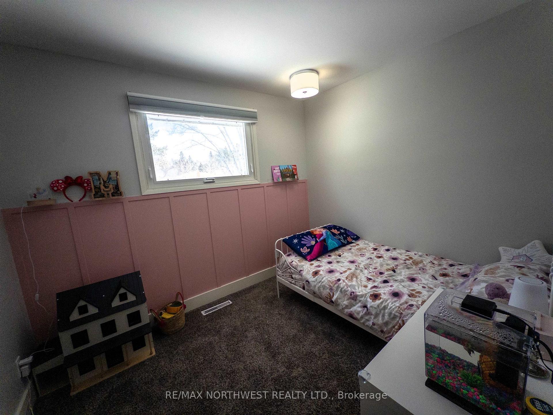 Photo 22 of 1102 Minto Avenue, Kenora, Amethyst — HOMEH