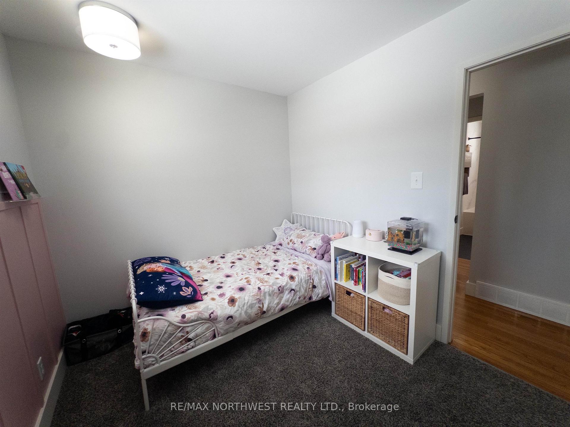 Photo 23 of 1102 Minto Avenue, Kenora, Amethyst — HOMEH