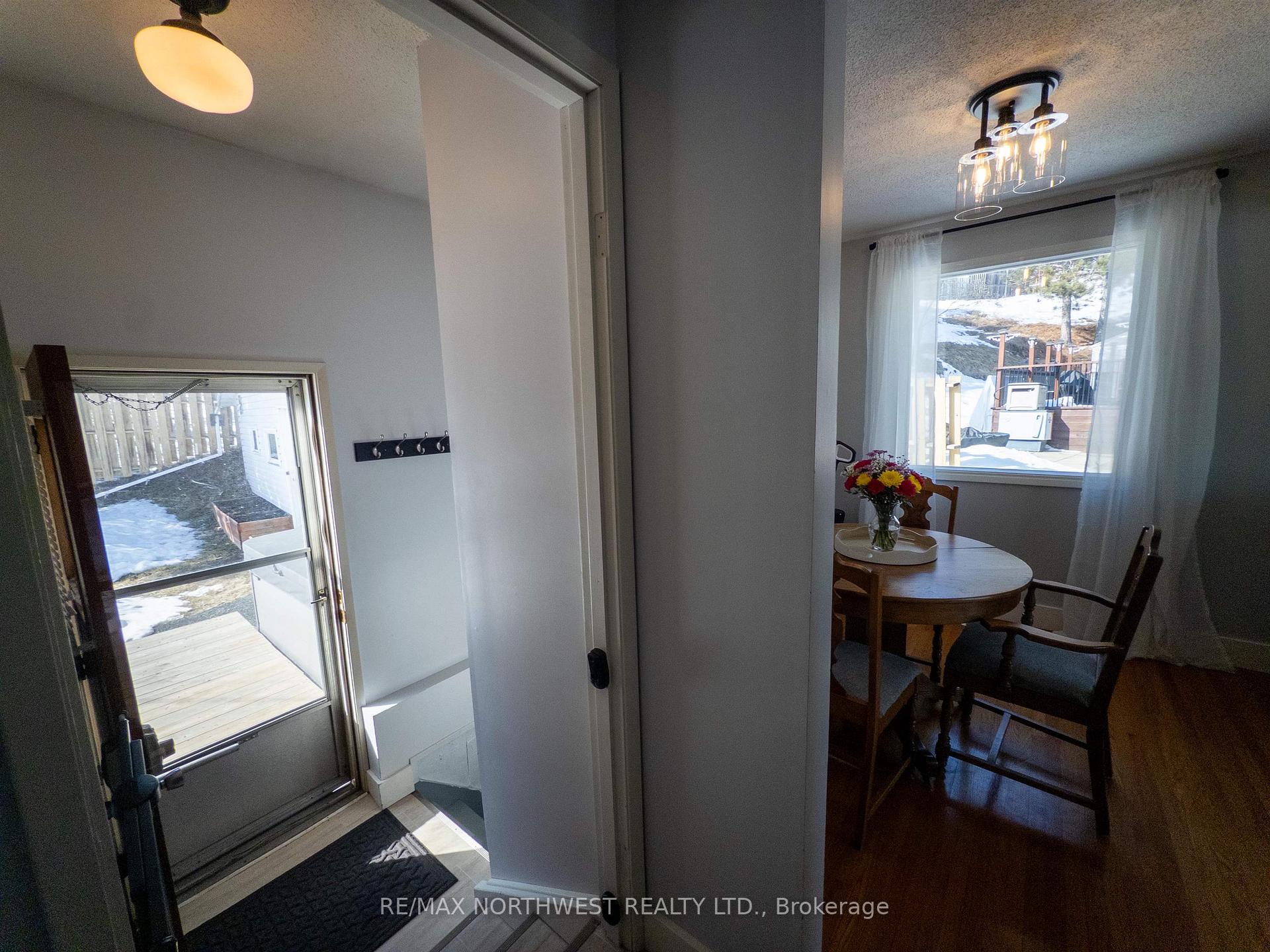 Photo 25 of 1102 Minto Avenue, Kenora, Amethyst — HOMEH