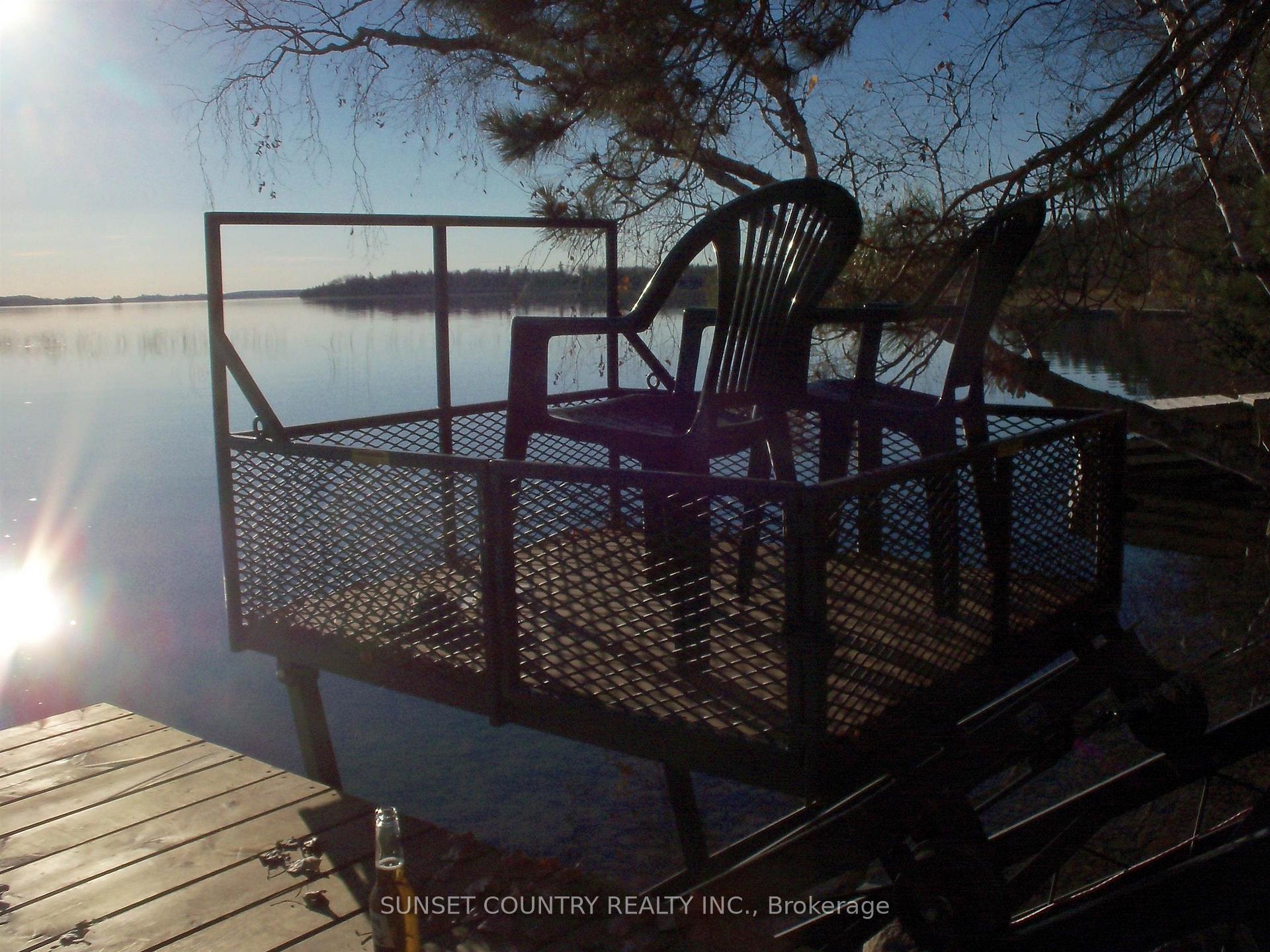 Photo 30 of 76 Ojibway Drive, Machin — HOMEH