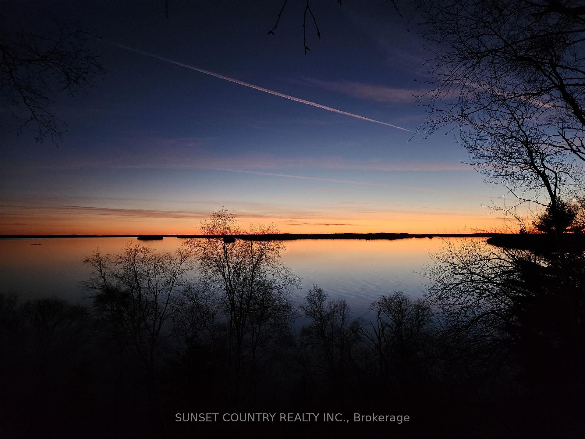 Photo 32 of 76 Ojibway Drive, Machin — HOMEH