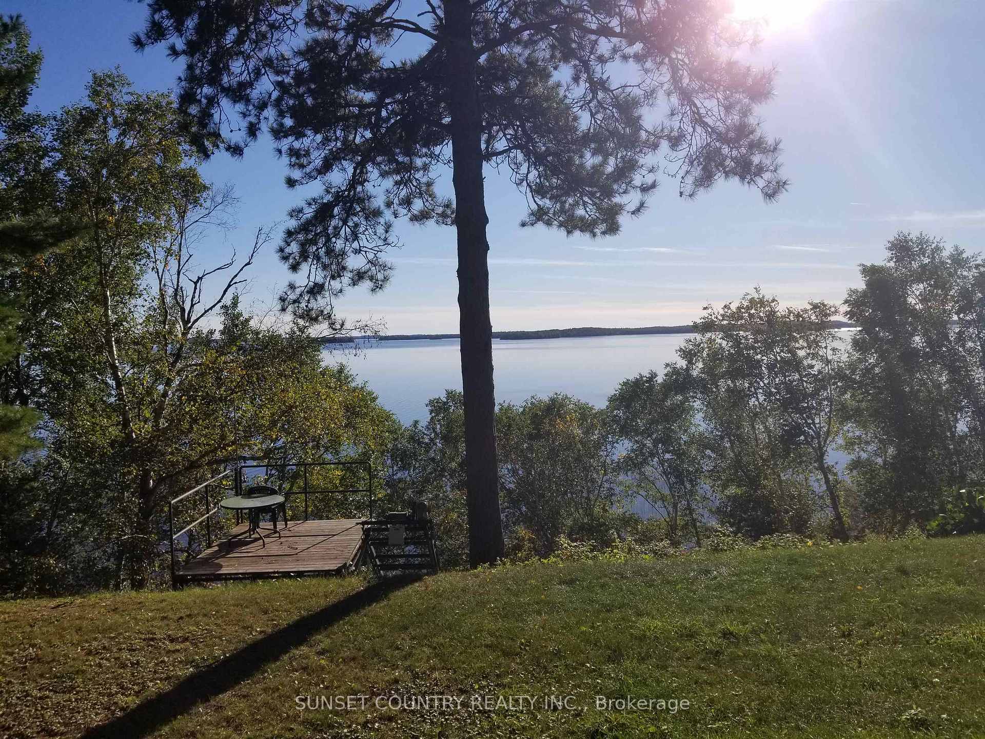 Photo 36 of 76 Ojibway Drive, Machin — HOMEH
