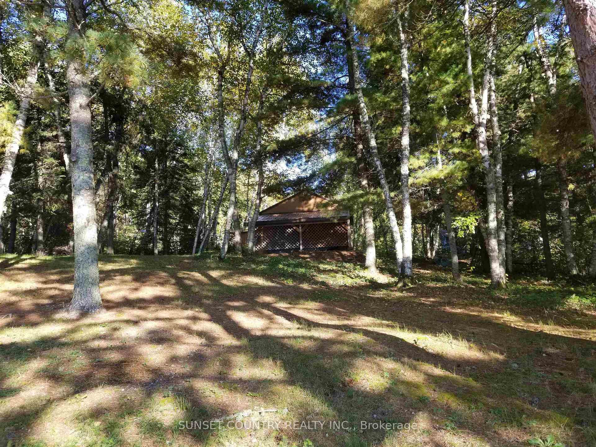 Photo 41 of 76 Ojibway Drive, Machin — HOMEH
