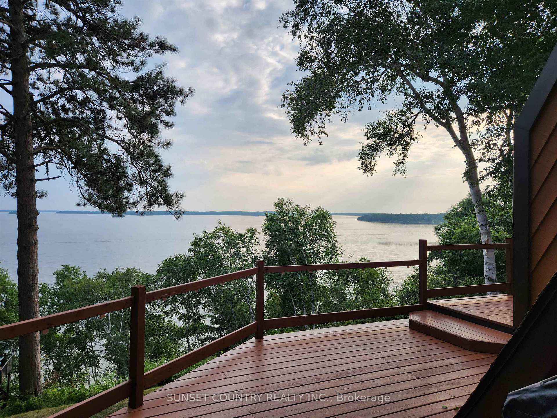 Photo 46 of 76 Ojibway Drive, Machin — HOMEH