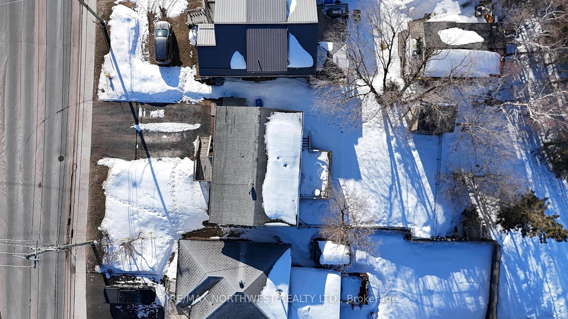 Photo 3 of 1032 Ninth Street N, Kenora, Evergreen — HOMEH
