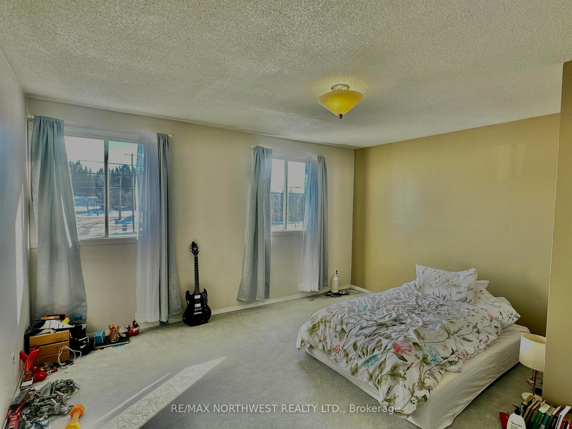 Photo 15 of 1032 Ninth Street N, Kenora, Evergreen — HOMEH