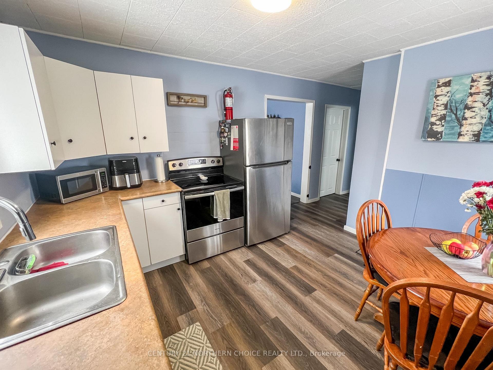 Photo 13 of 131 Mascott Avenue, Kenora, Ride Out — HOMEH