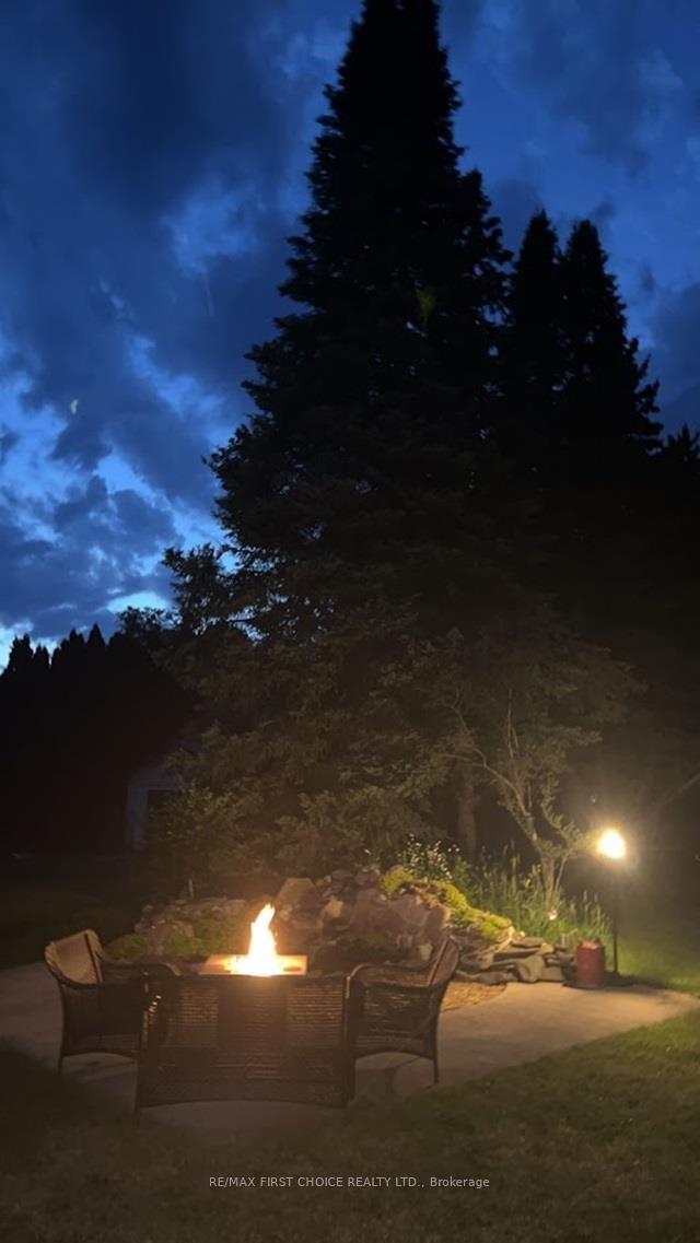 Photo 32 of 1755 Broadway Ave, Thunder Bay, Rosslyn Road — HOMEH