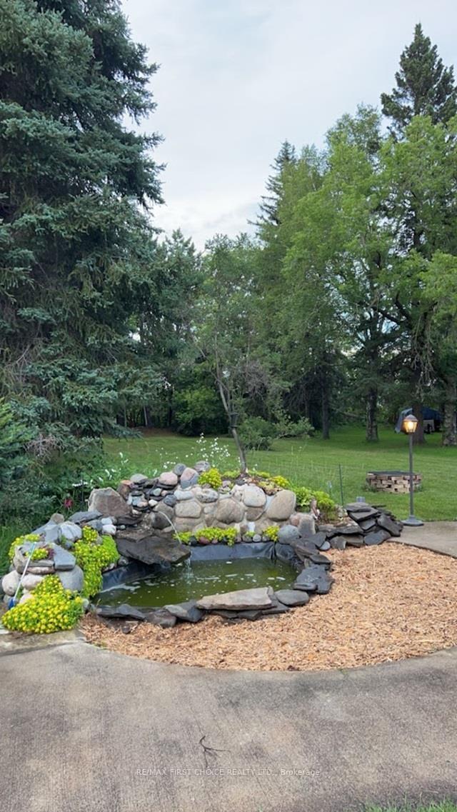 Photo 33 of 1755 Broadway Ave, Thunder Bay, Rosslyn Road — HOMEH