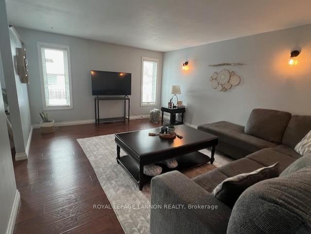 Photo 4 of 101 First Avenue, Sioux Lookout — HOMEH