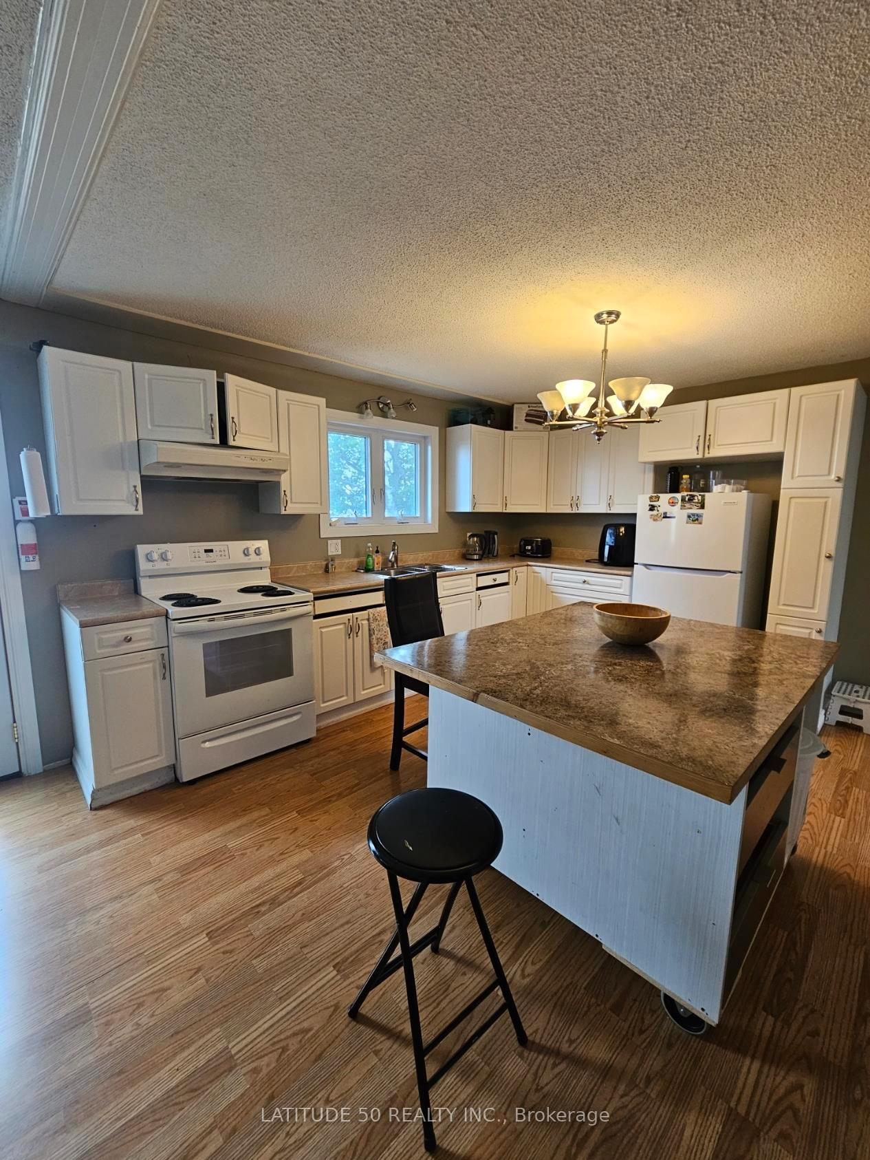 Photo 8 of 214 Lakeshore Drive, Ignace — HOMEH