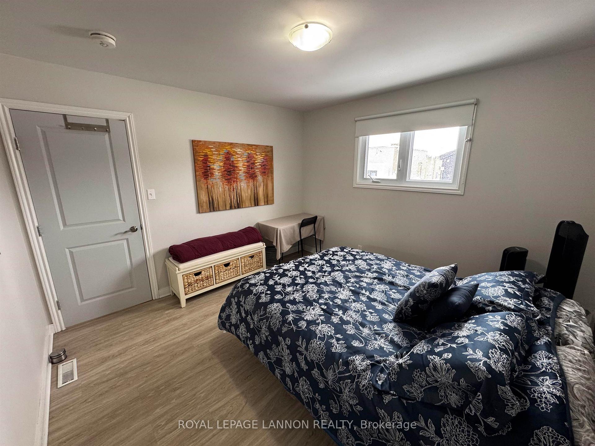 Photo 20 of 82 Machar Ave., Thunder Bay, Court / Cumberland — HOMEH