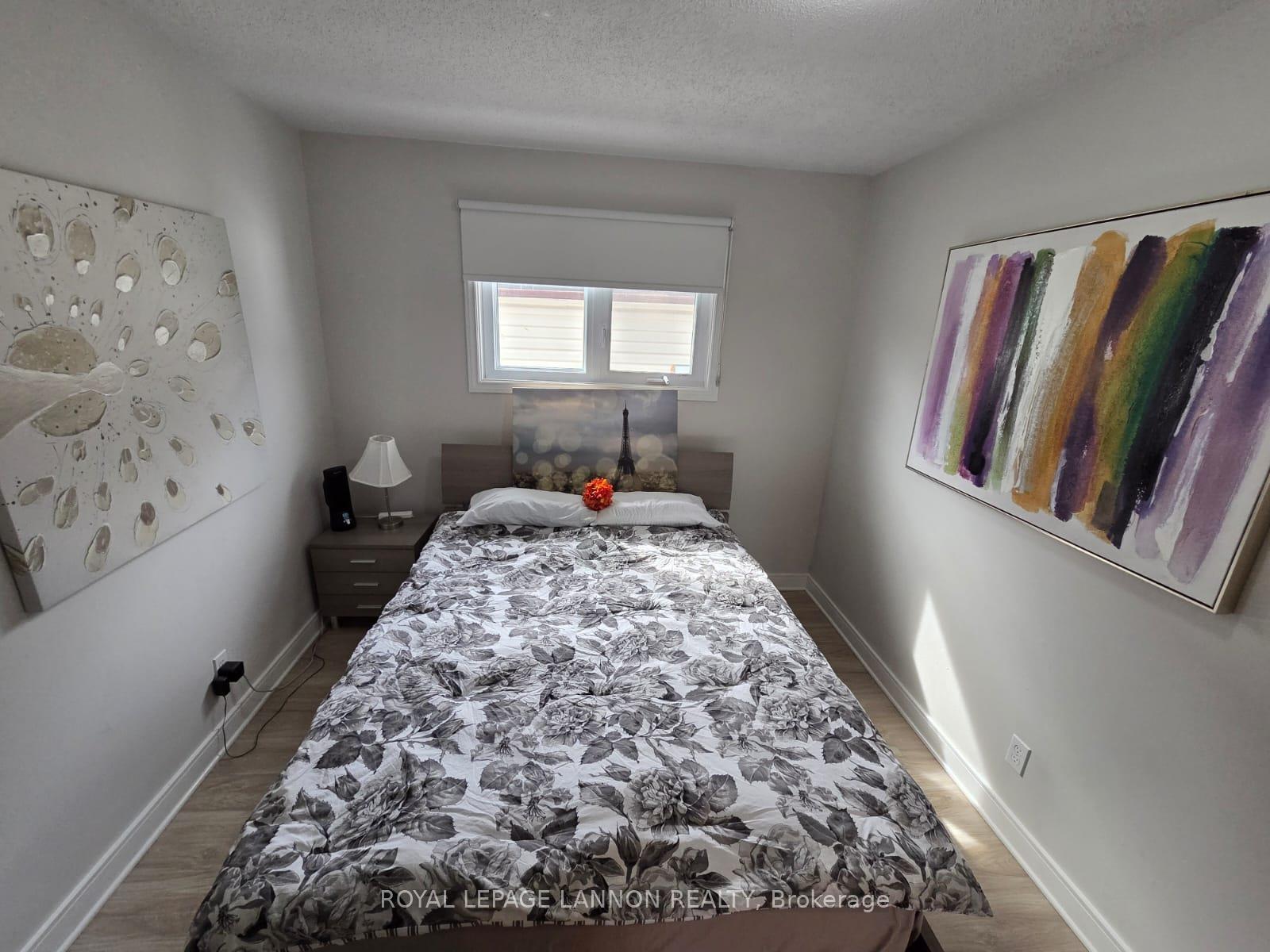Photo 28 of 82 Machar Ave., Thunder Bay, Court / Cumberland — HOMEH