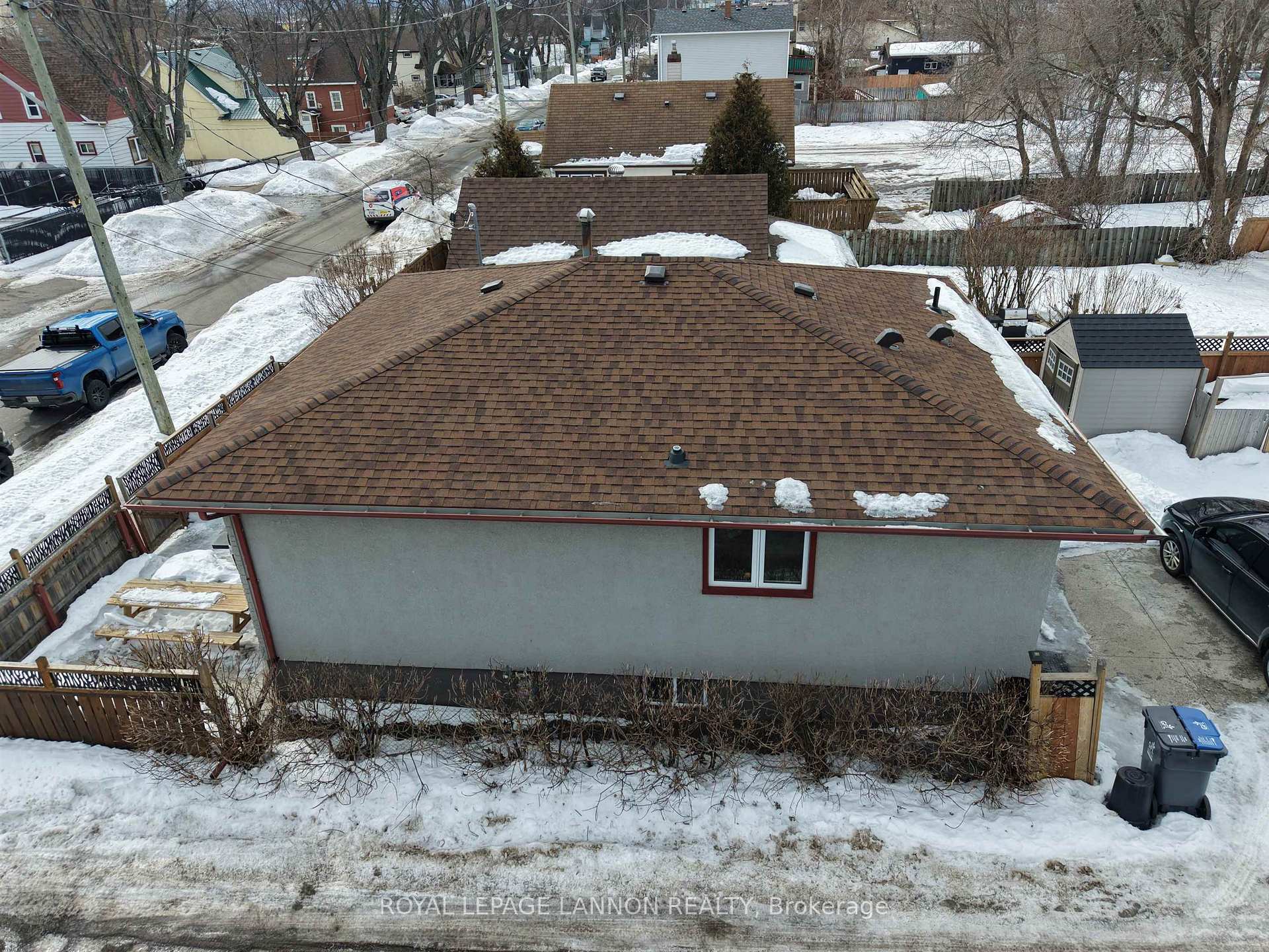 Photo 47 of 82 Machar Ave., Thunder Bay, Court / Cumberland — HOMEH