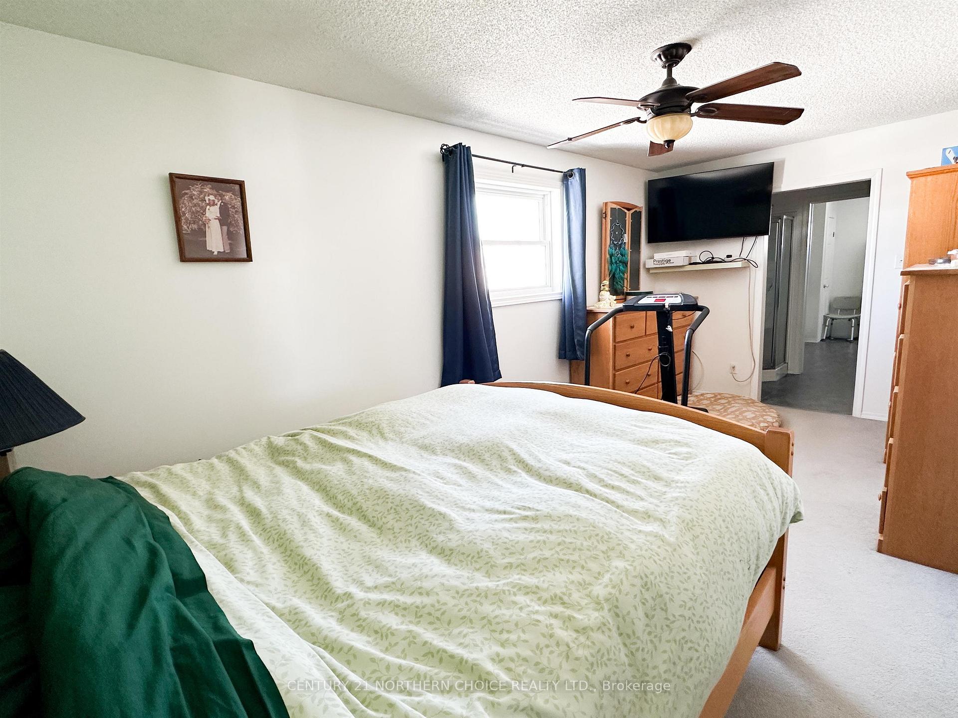 Photo 10 of 97 Dickenson Road, Red Lake — HOMEH