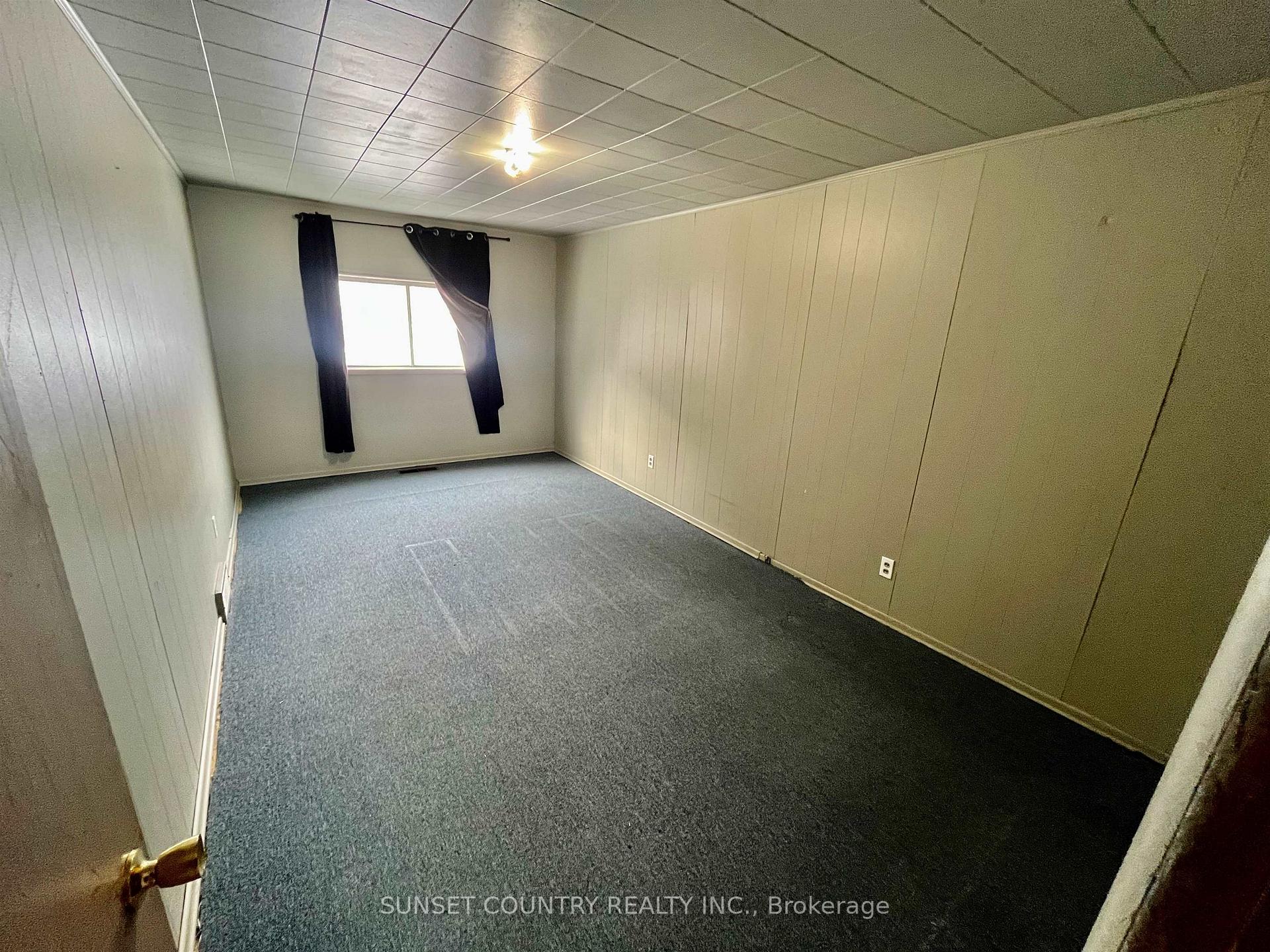 Photo 12 of 34 Machin Avenue, Dryden, Downtown — HOMEH