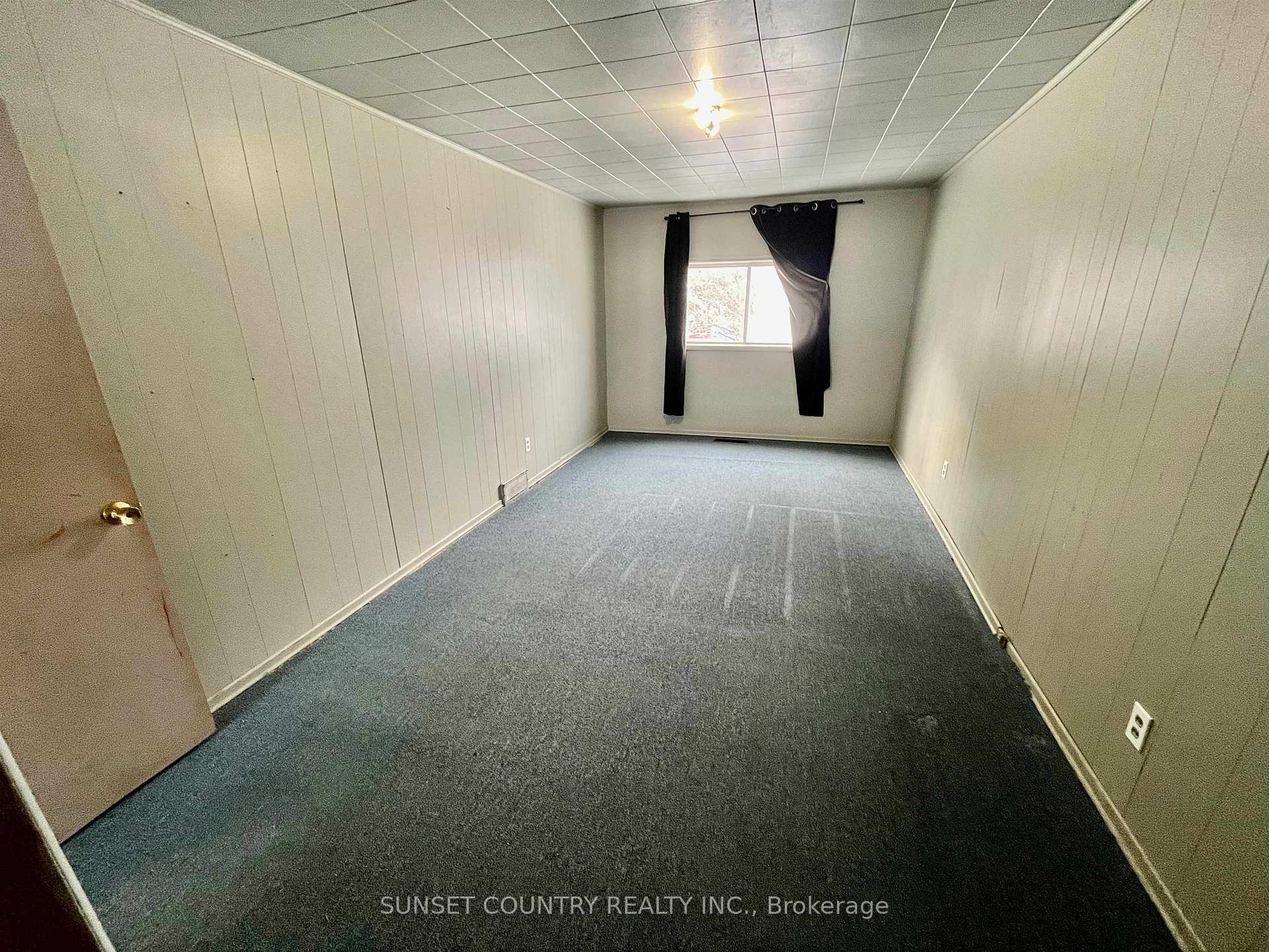 Photo 13 of 34 Machin Avenue, Dryden, Downtown — HOMEH
