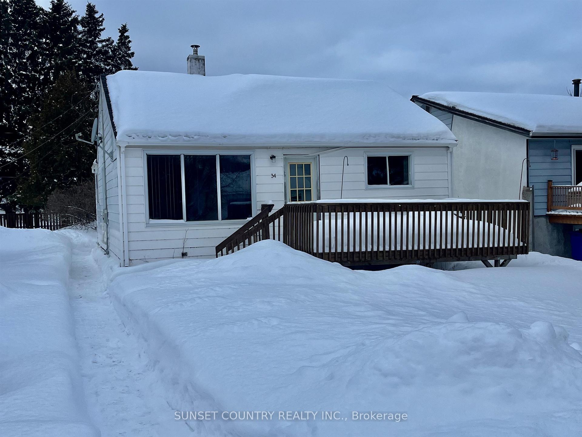 Photo 30 of 34 Machin Avenue, Dryden, Downtown — HOMEH