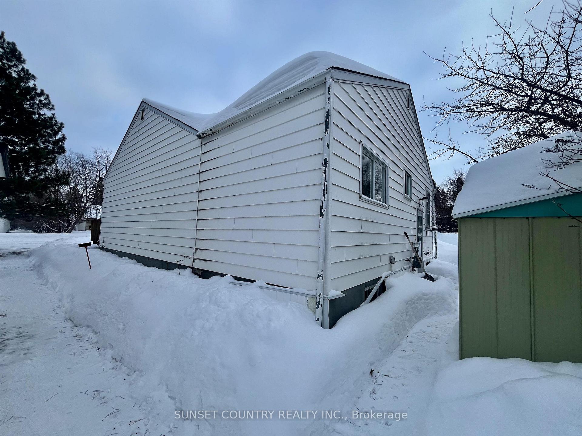 Photo 34 of 34 Machin Avenue, Dryden, Downtown — HOMEH
