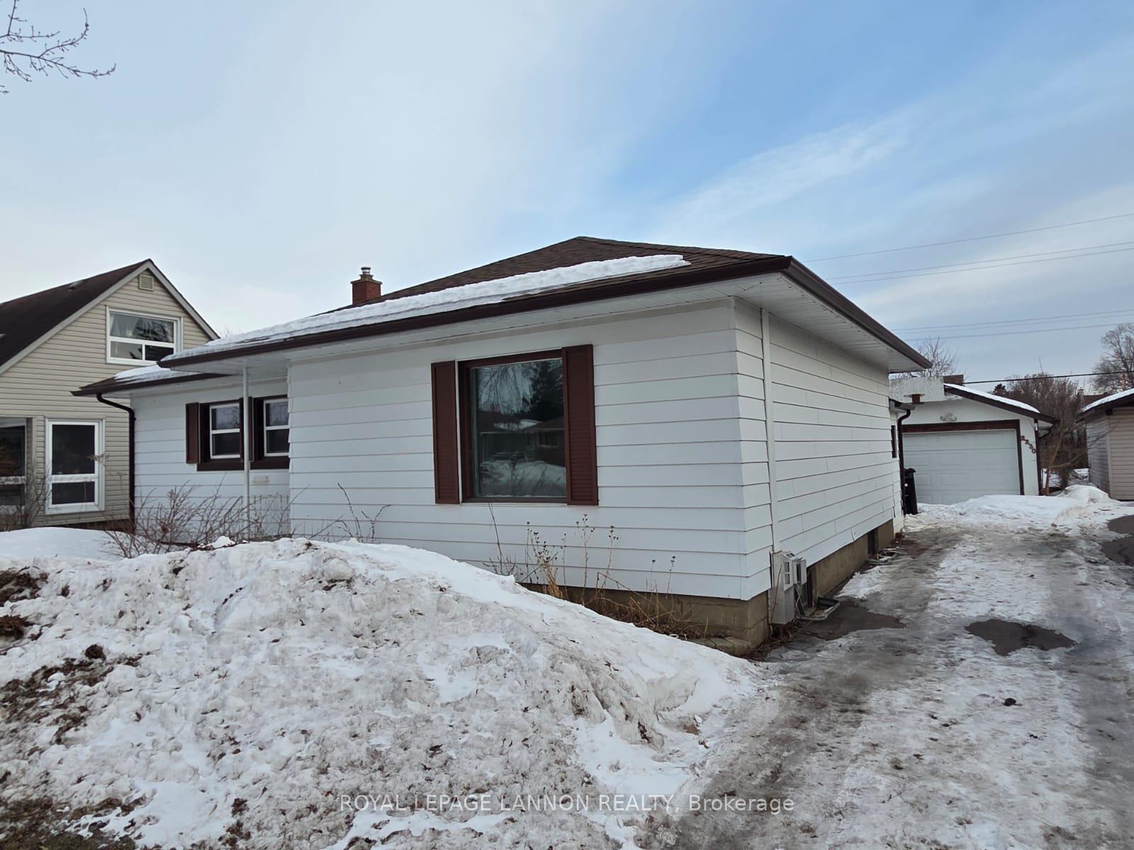 Photo 1 of 2230 Begin Street E, Thunder Bay, Green Acres — HOMEH