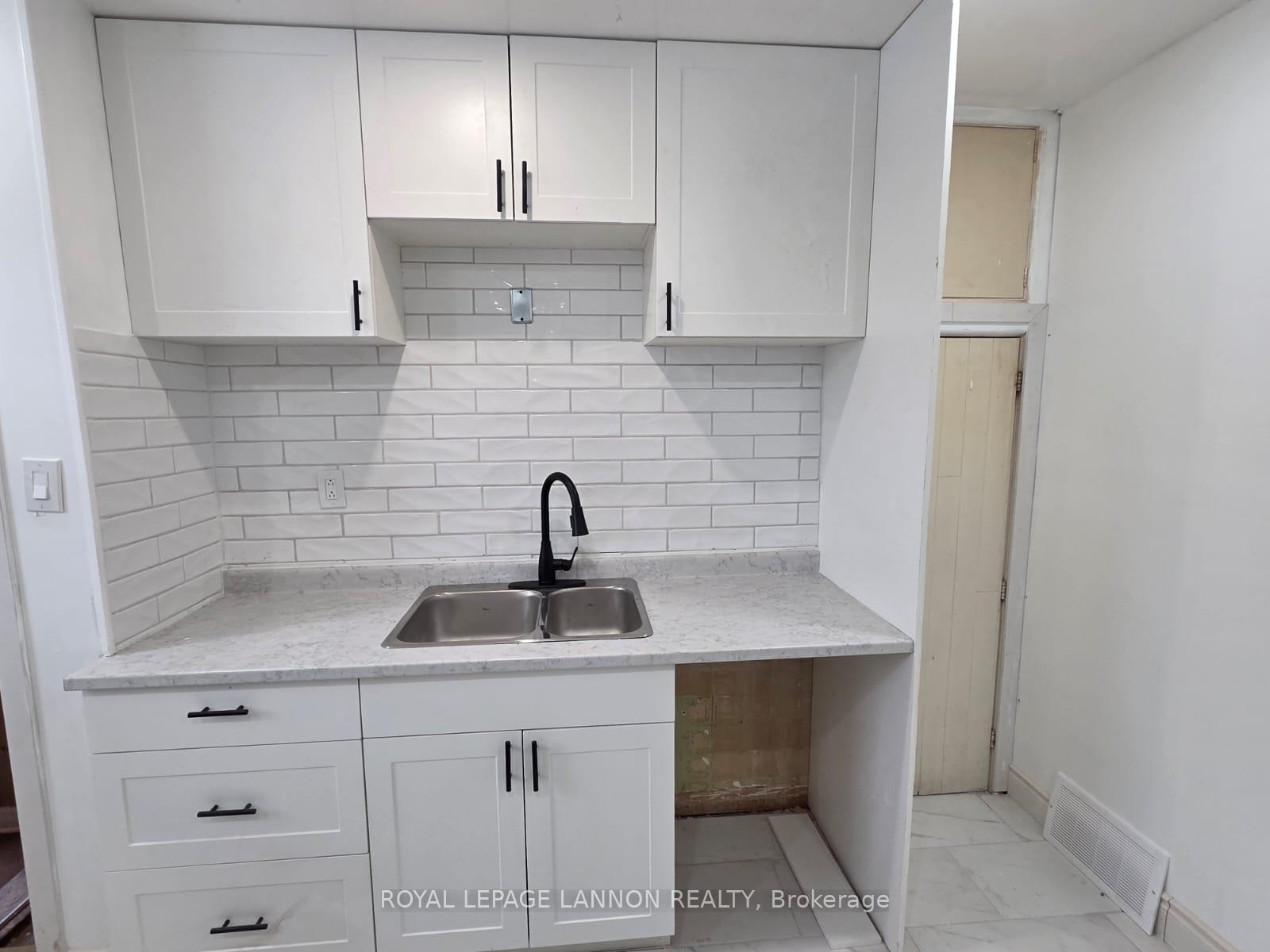 Photo 9 of 2230 Begin Street E, Thunder Bay, Green Acres — HOMEH