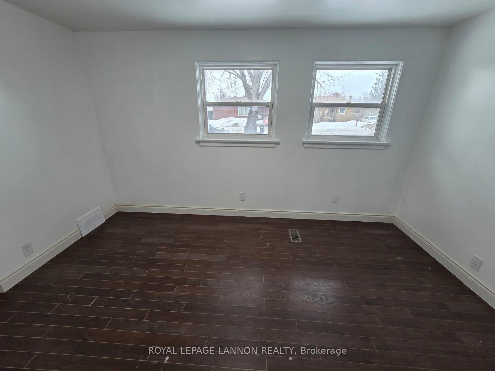 Photo 15 of 2230 Begin Street E, Thunder Bay, Green Acres — HOMEH