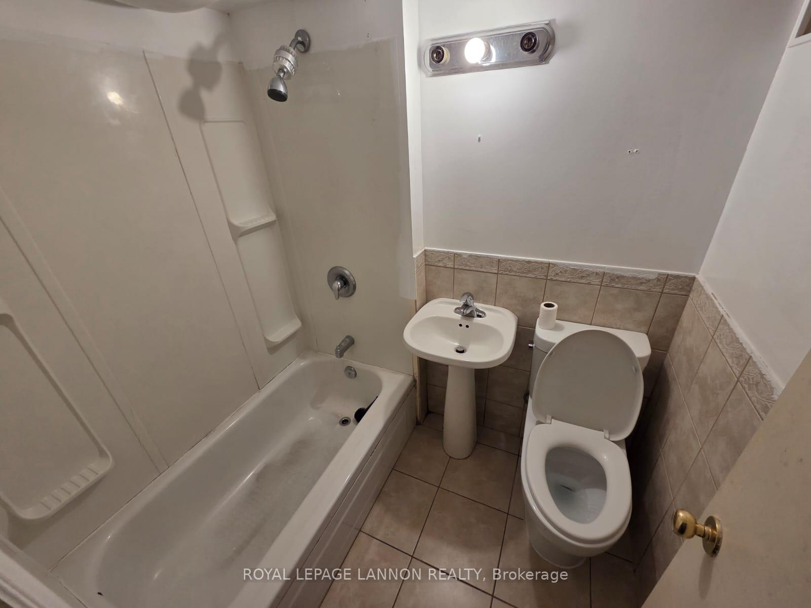 Photo 30 of 2230 Begin Street E, Thunder Bay, Green Acres — HOMEH