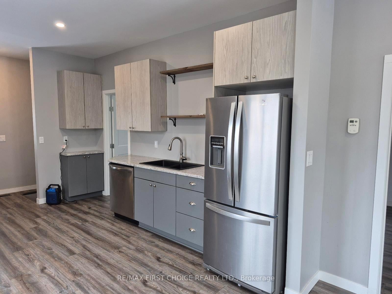Photo 5 of 217 Angus Street, Thunder Bay, Court / Cumberland — HOMEH