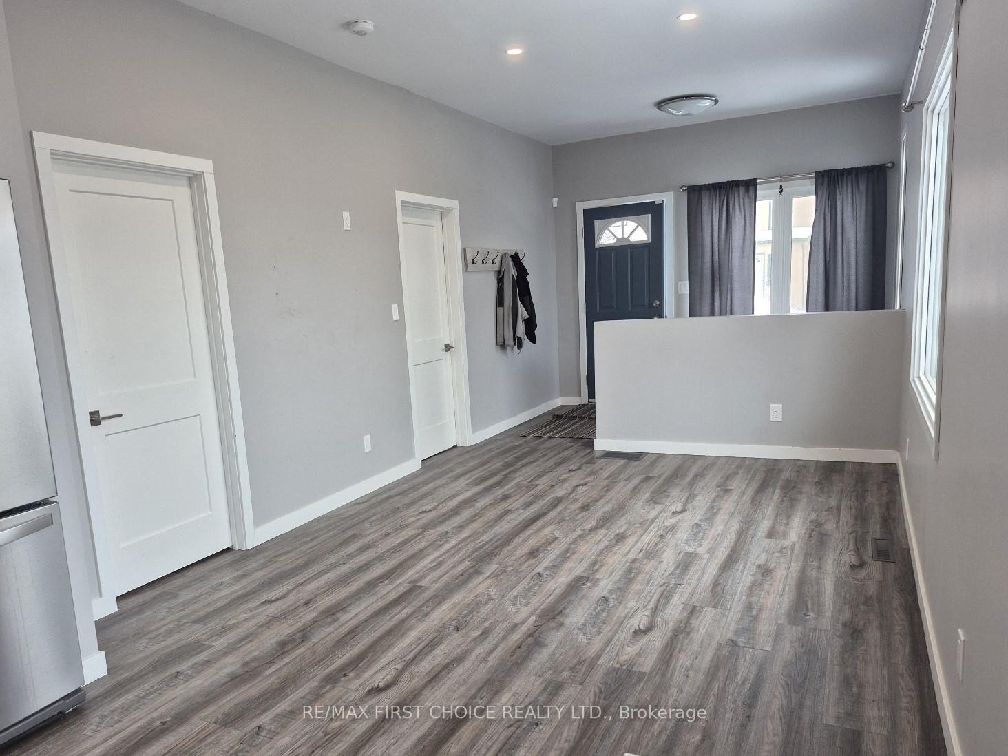 Photo 8 of 217 Angus Street, Thunder Bay, Court / Cumberland — HOMEH