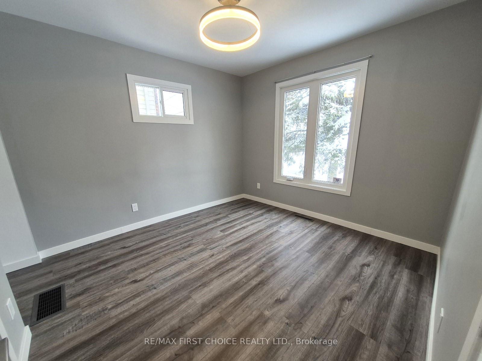 Photo 11 of 217 Angus Street, Thunder Bay, Court / Cumberland — HOMEH