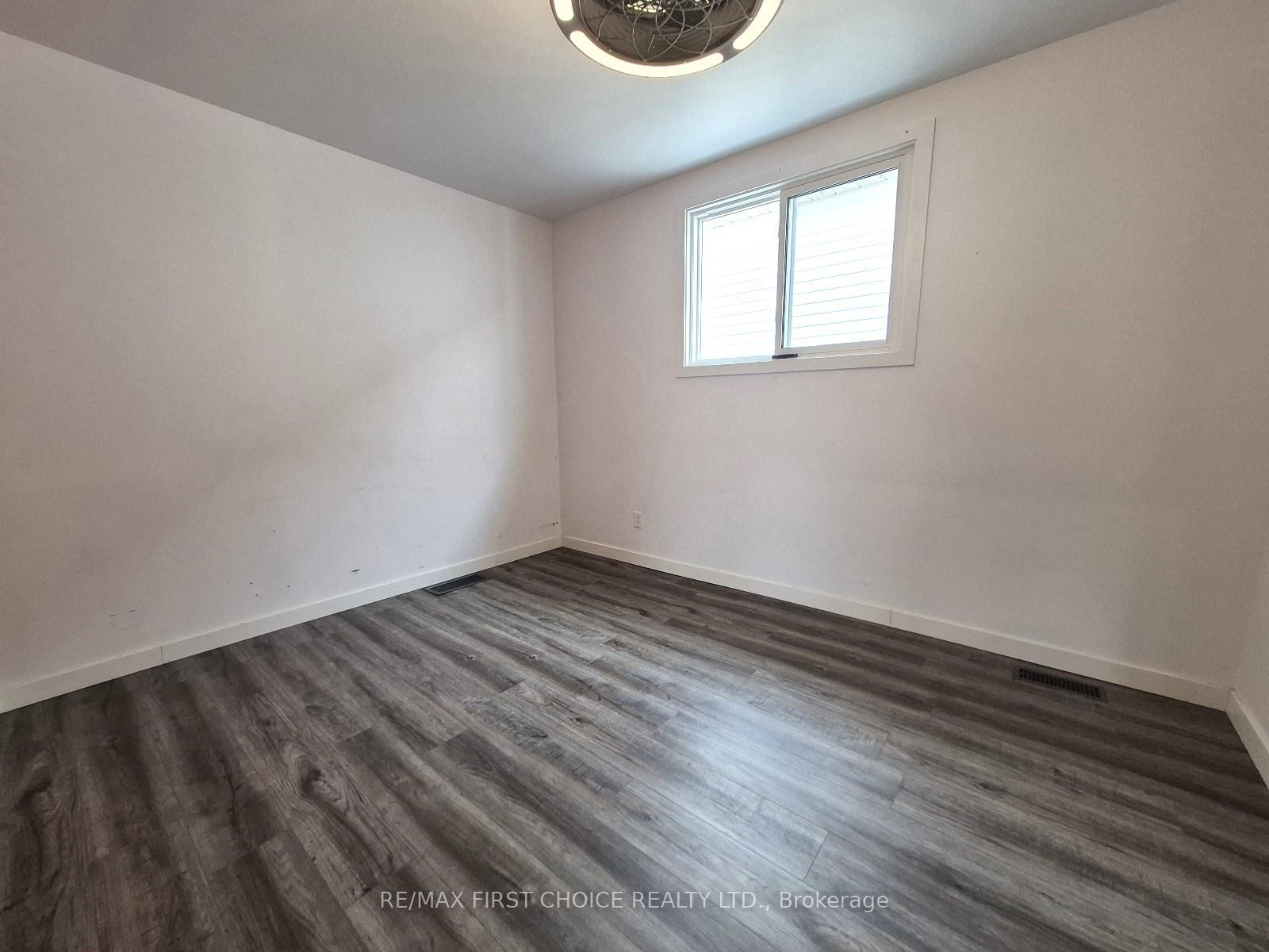 Photo 13 of 217 Angus Street, Thunder Bay, Court / Cumberland — HOMEH
