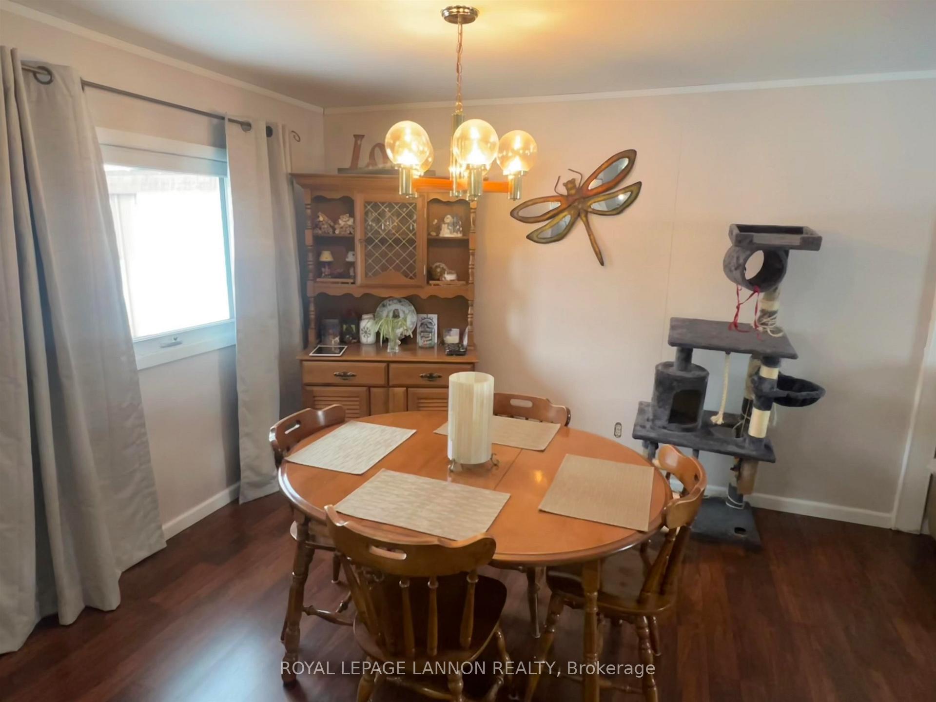 Photo 8 of 152 Cedar Crescent, Atikokan — HOMEH