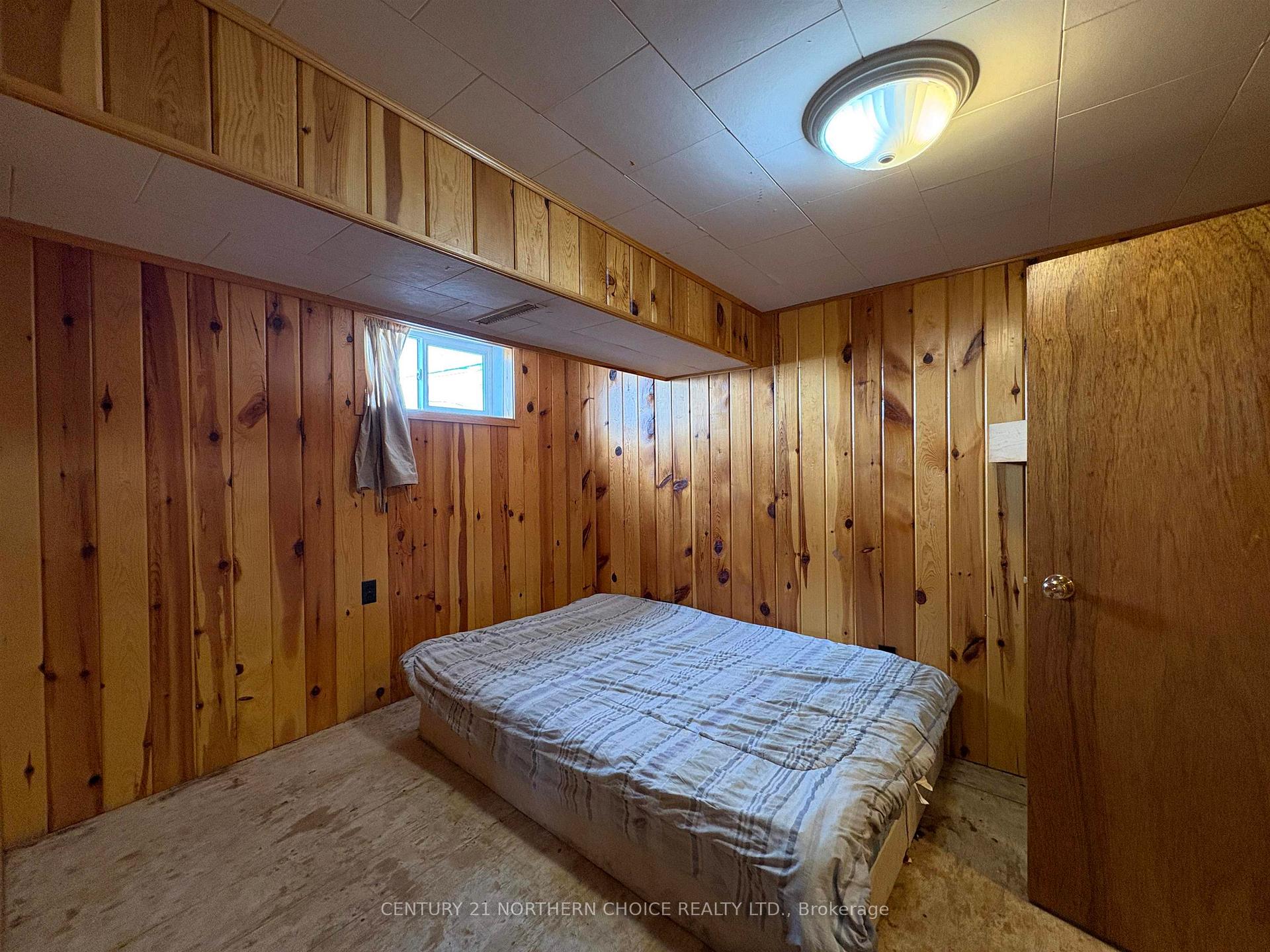 Photo 17 of 605 Crowe Avenue, Fort Frances — HOMEH