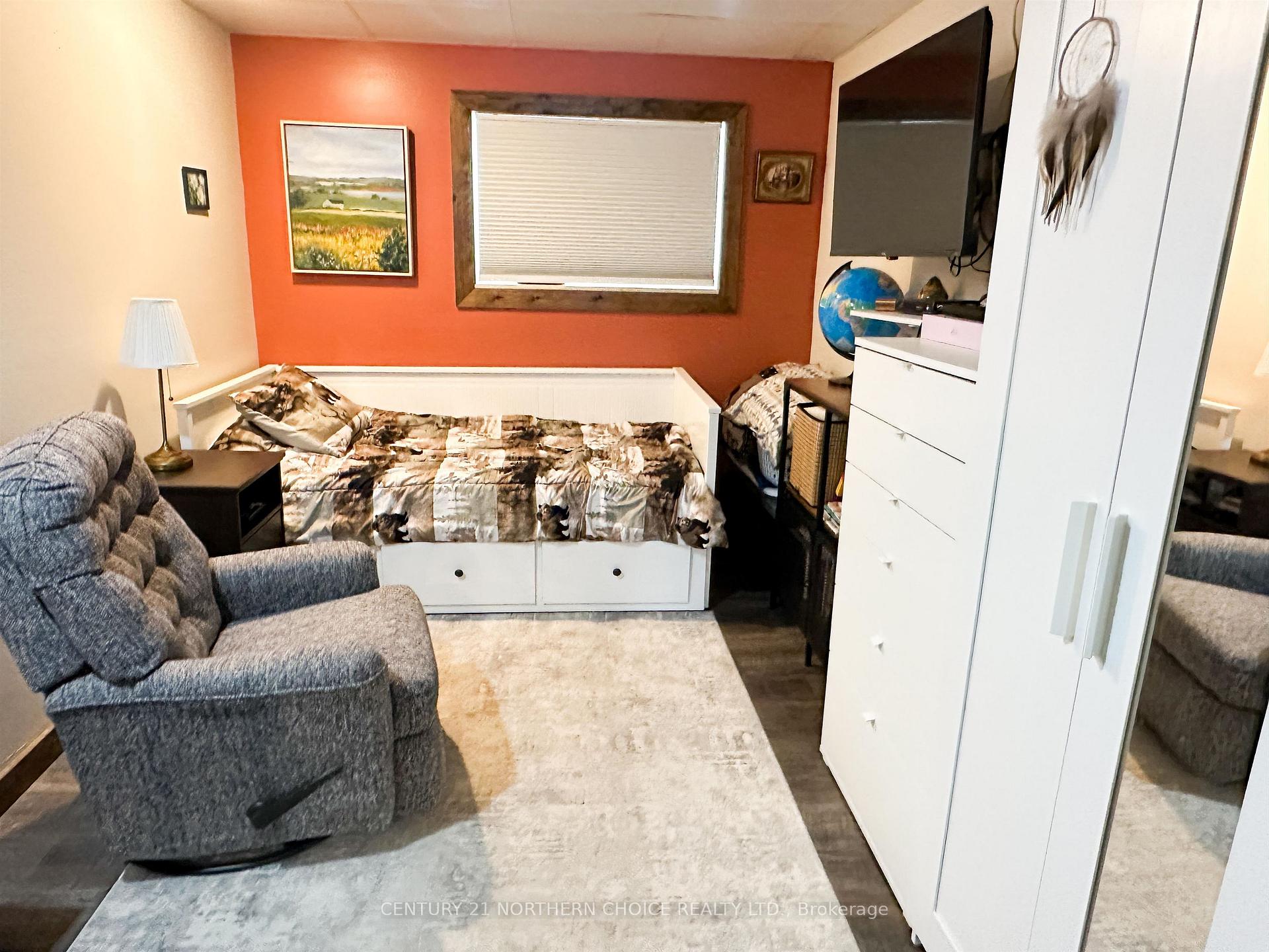 Photo 15 of 113 Birch Drive, Ear Falls — HOMEH