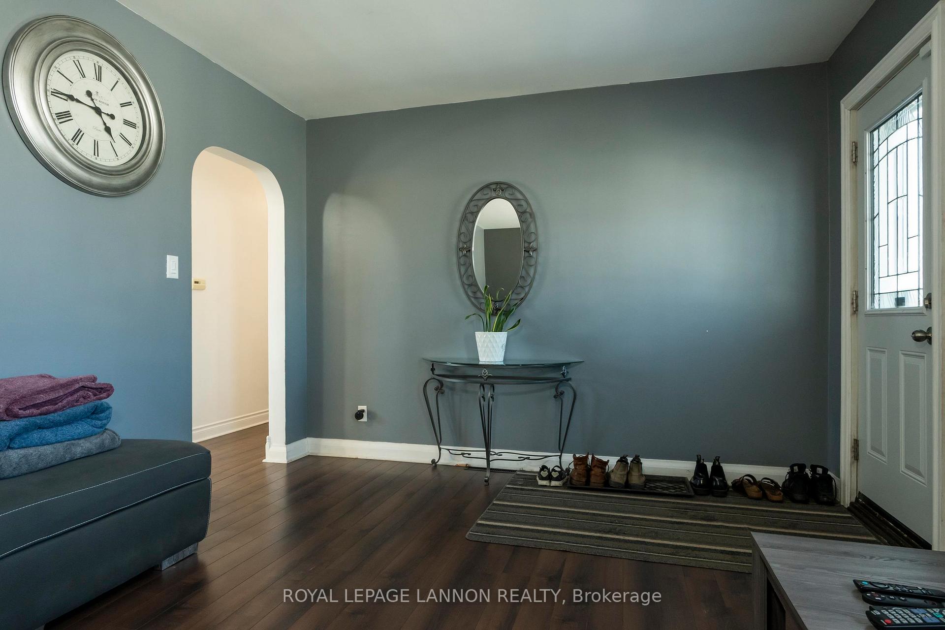 Photo 6 of 2146 Begin Street E, Thunder Bay, Green Acres — HOMEH