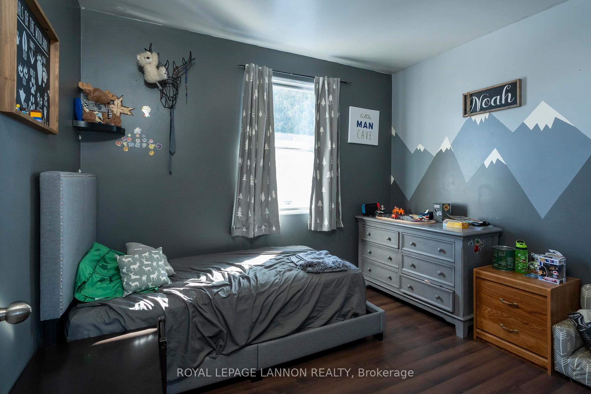 Photo 18 of 2146 Begin Street E, Thunder Bay, Green Acres — HOMEH