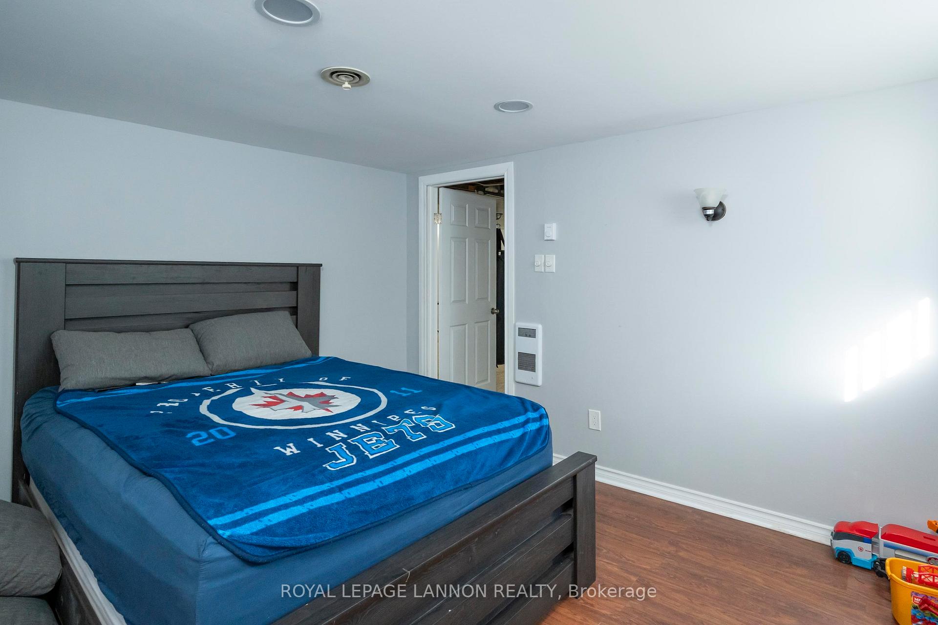 Photo 25 of 2146 Begin Street E, Thunder Bay, Green Acres — HOMEH