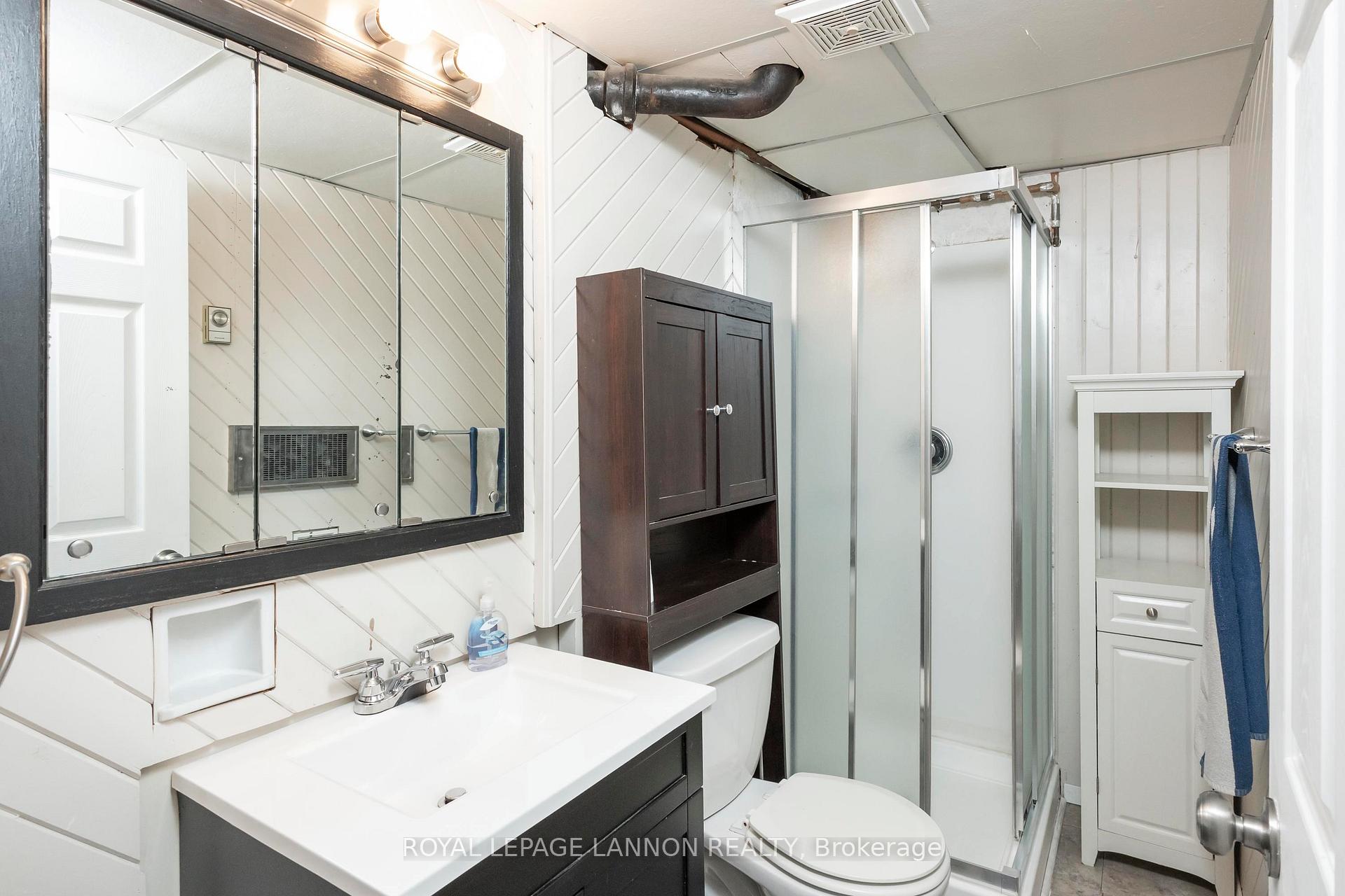 Photo 31 of 2146 Begin Street E, Thunder Bay, Green Acres — HOMEH