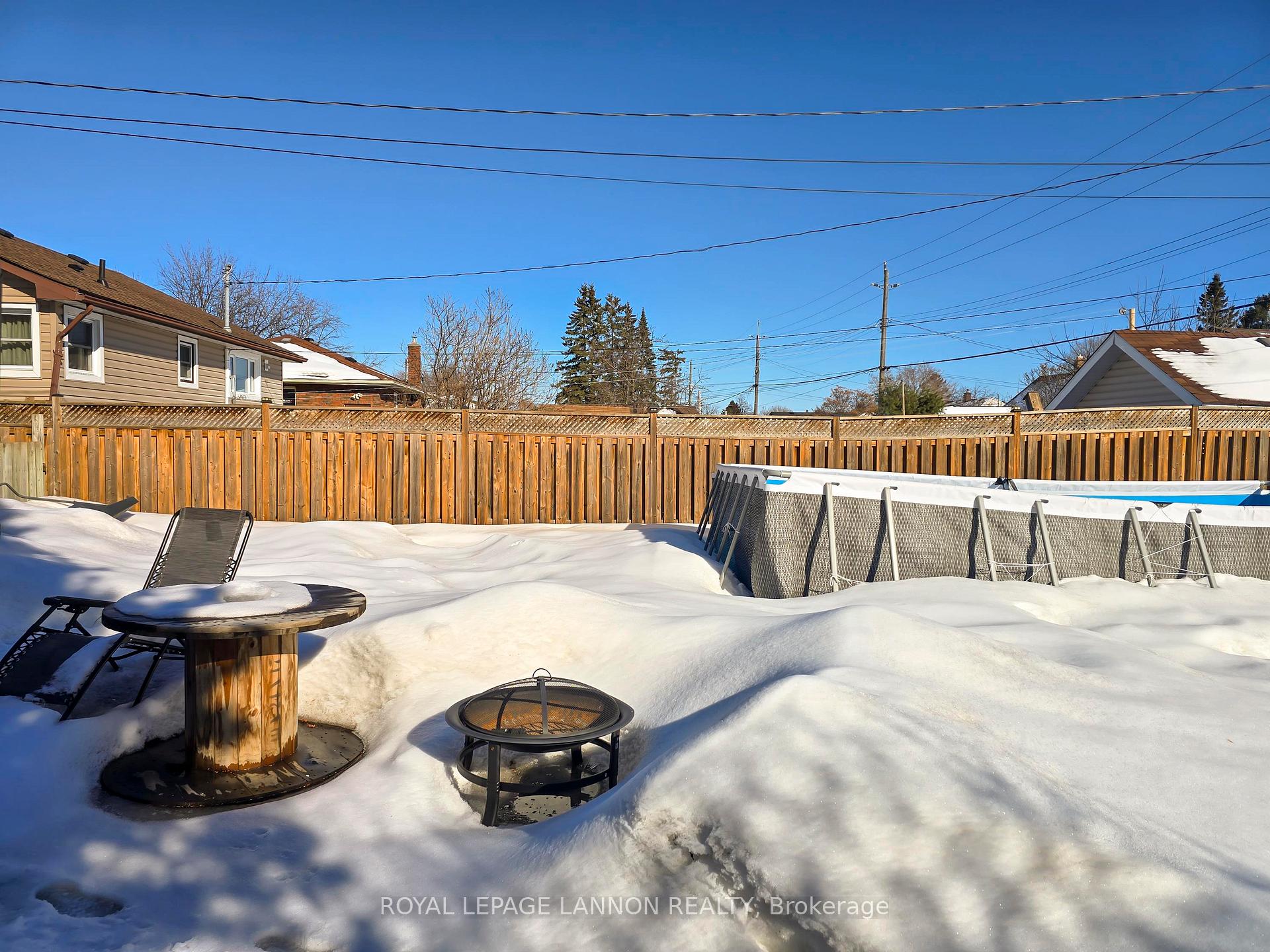 Photo 49 of 2146 Begin Street E, Thunder Bay, Green Acres — HOMEH