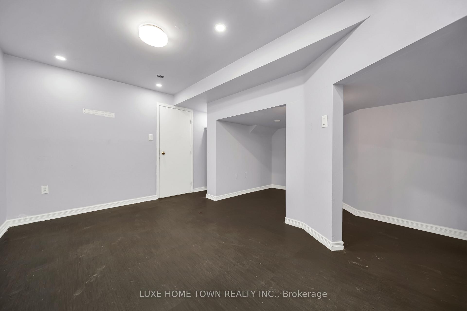 Photo 27 of 235 Van Kirk Drive, Brampton, Northwest Sandalwood Parkway — HOMEH