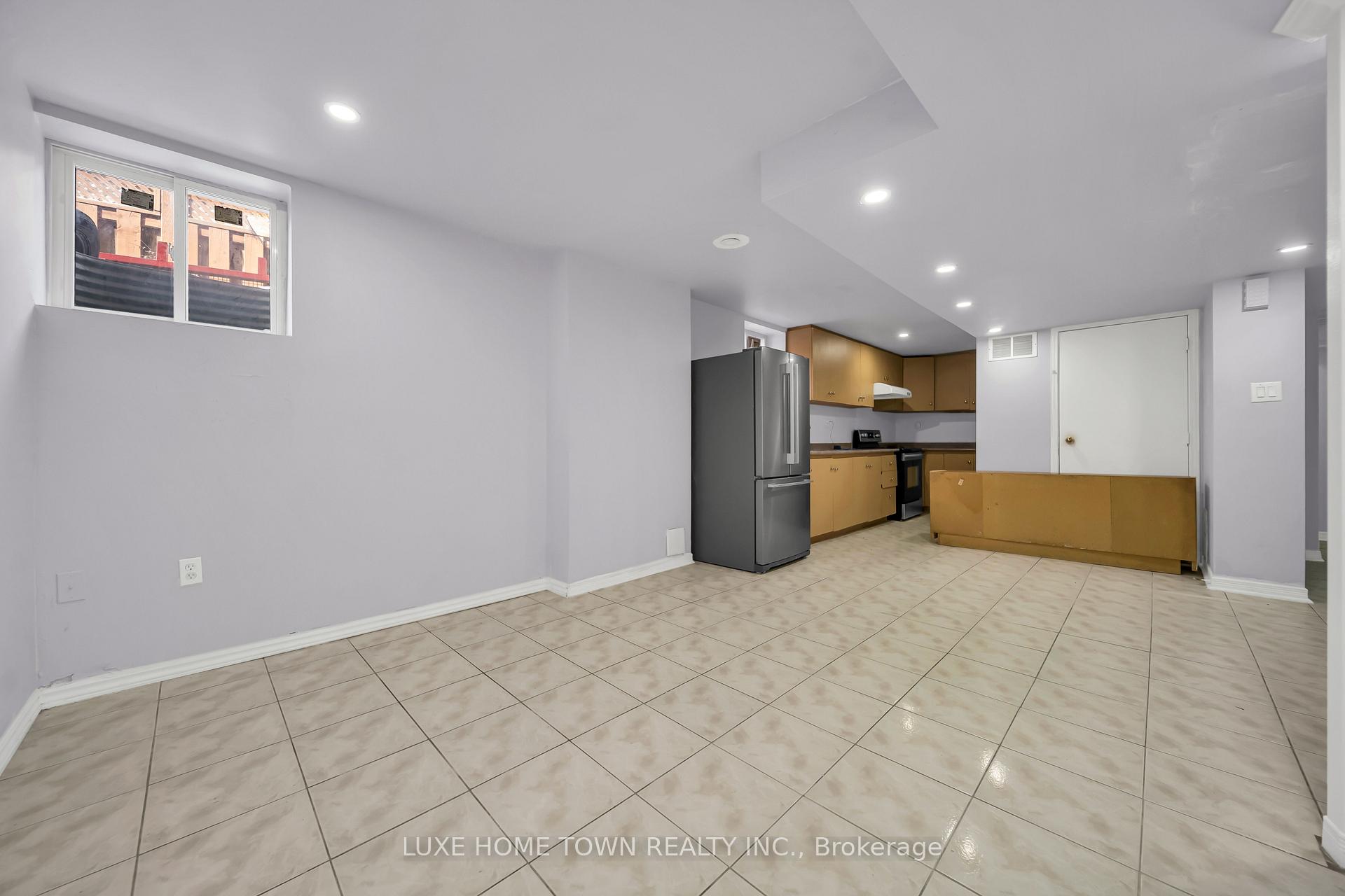 Photo 29 of 235 Van Kirk Drive, Brampton, Northwest Sandalwood Parkway — HOMEH
