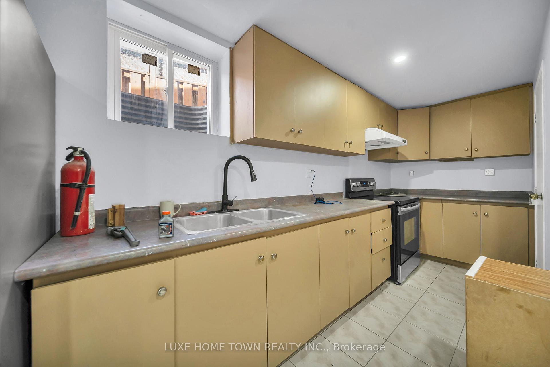 Photo 32 of 235 Van Kirk Drive, Brampton, Northwest Sandalwood Parkway — HOMEH